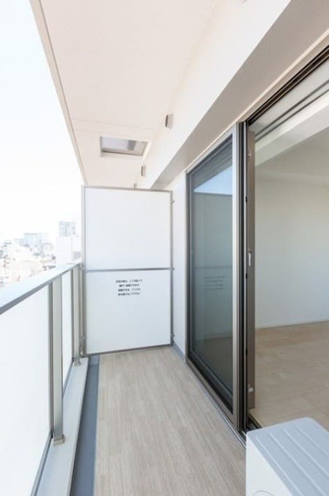 Room image 10
