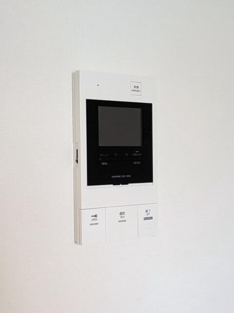 Room image 10
