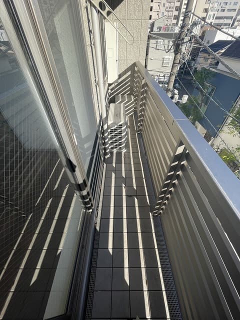 Room image 10