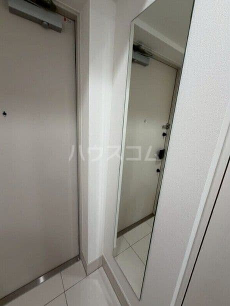 Room image 13