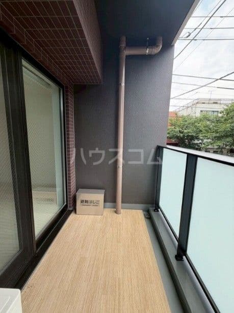 Room image 11