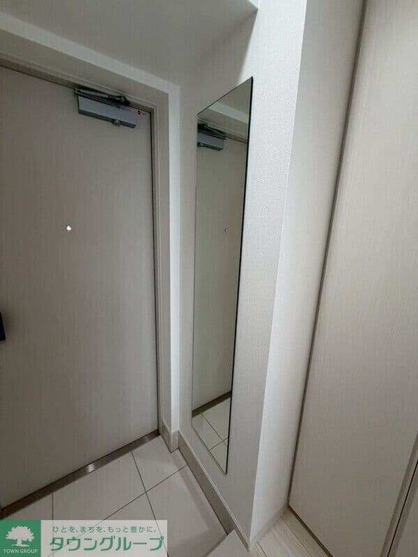 Room image 12