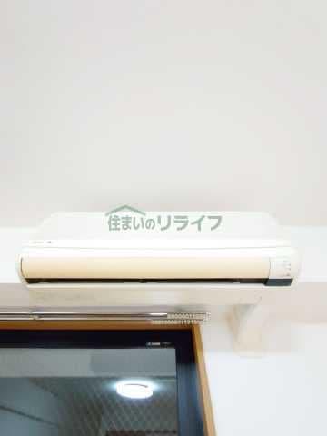 Room image 12