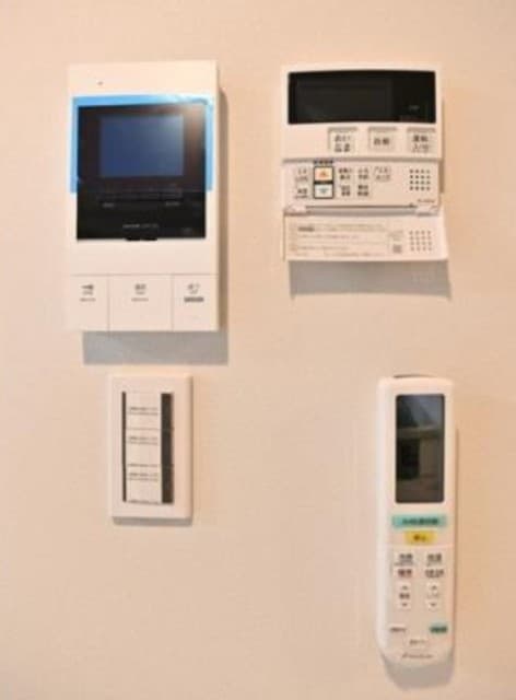 Room image 11