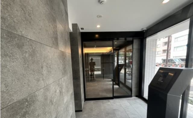 Room image 11