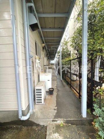 Room image 12