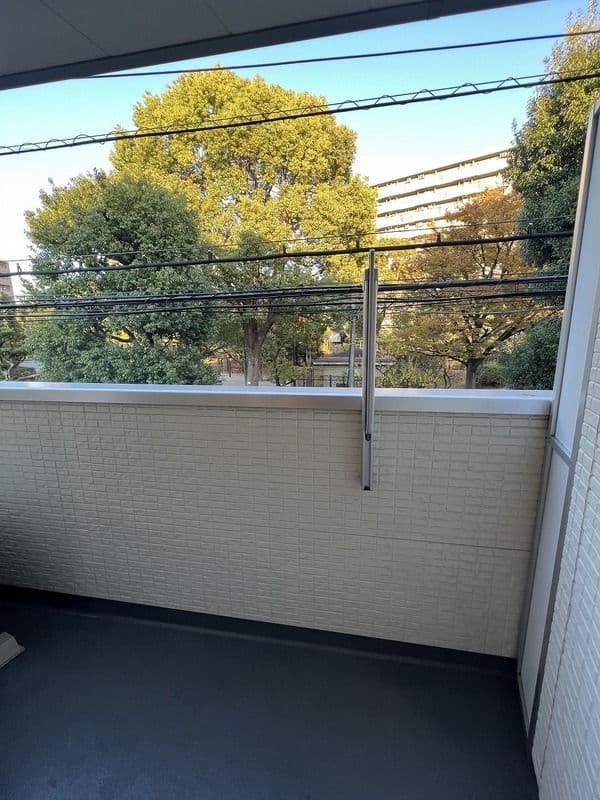 Room image 10
