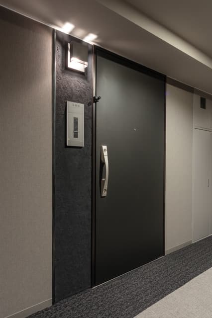 Room image 10