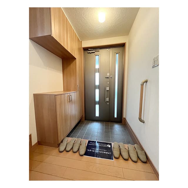 Room image 11