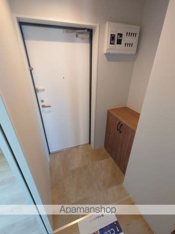 Room image 11