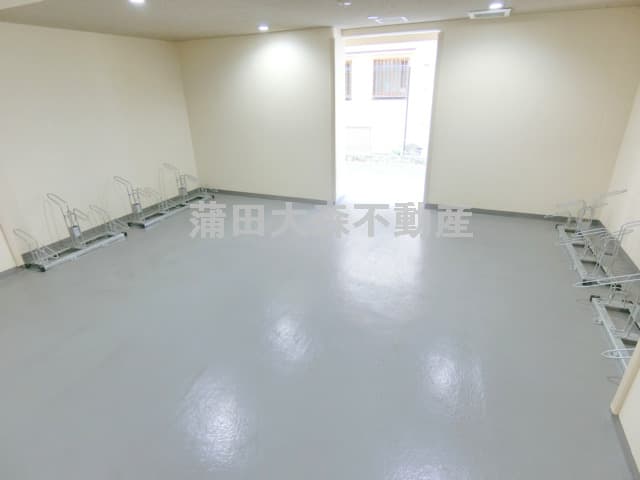 Room image 13