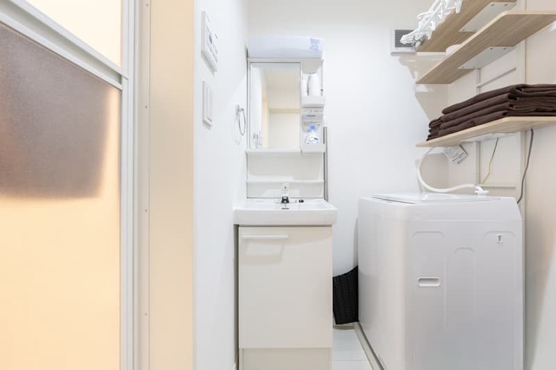 Room image 8