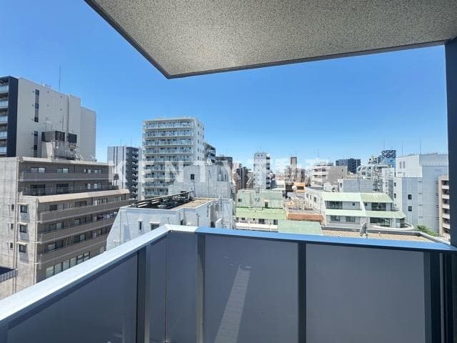 Room image 14