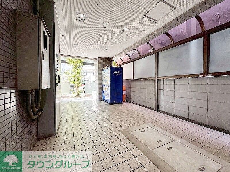 Room image 12
