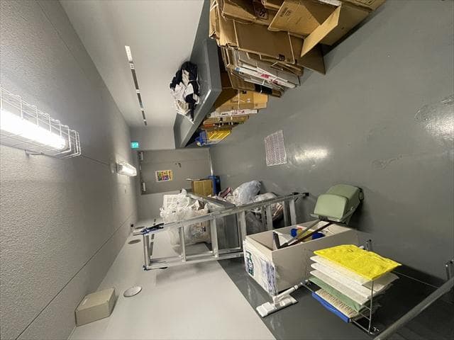 Room image 14