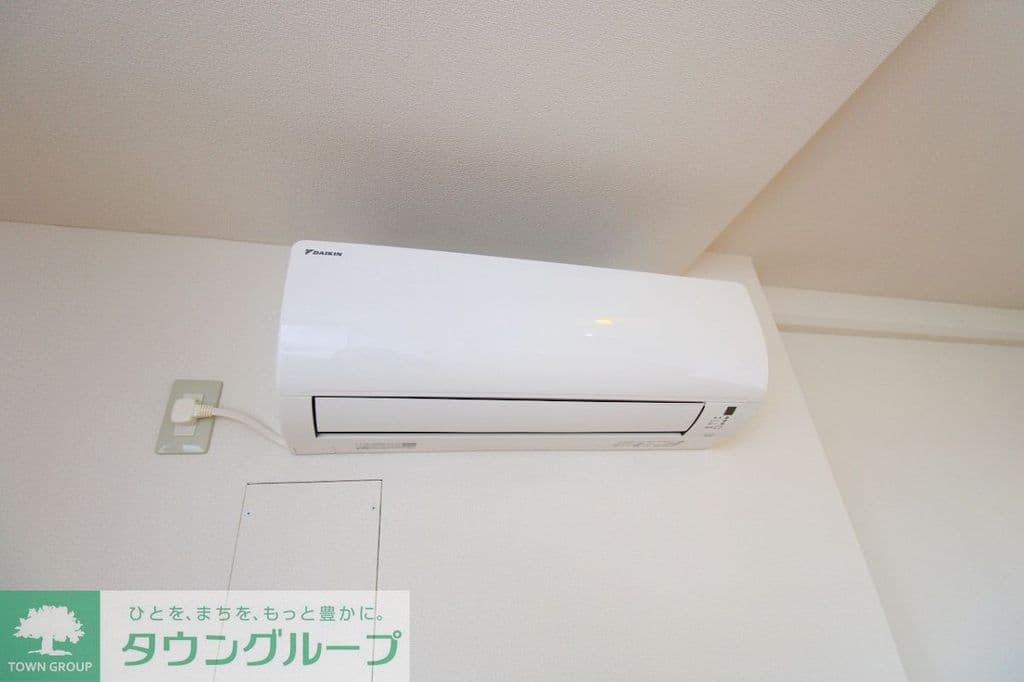 Room image 11