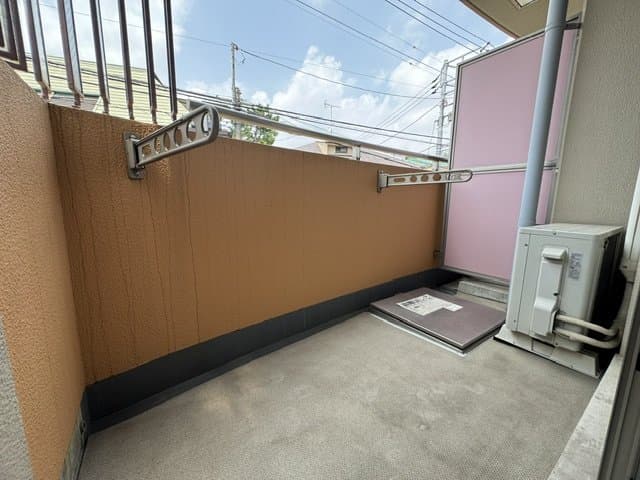 Room image 10