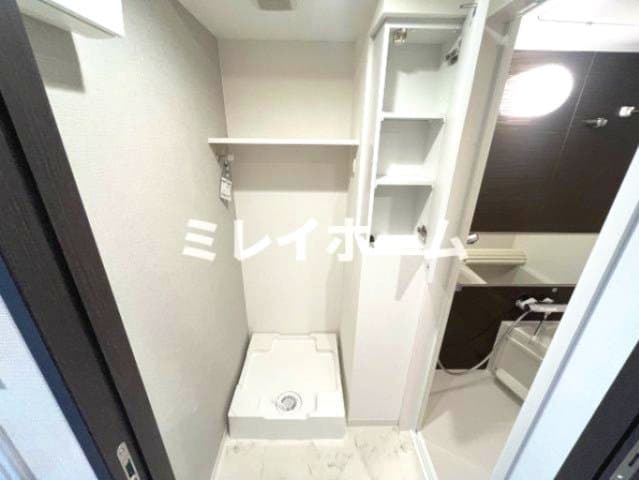 Room image 12
