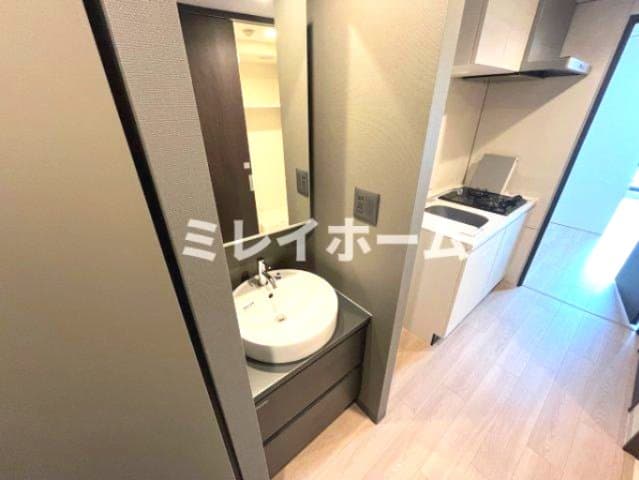 Room image 9