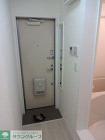 Room image 11