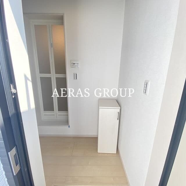Room image 15
