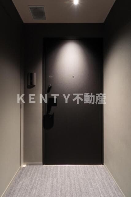 Room image 12