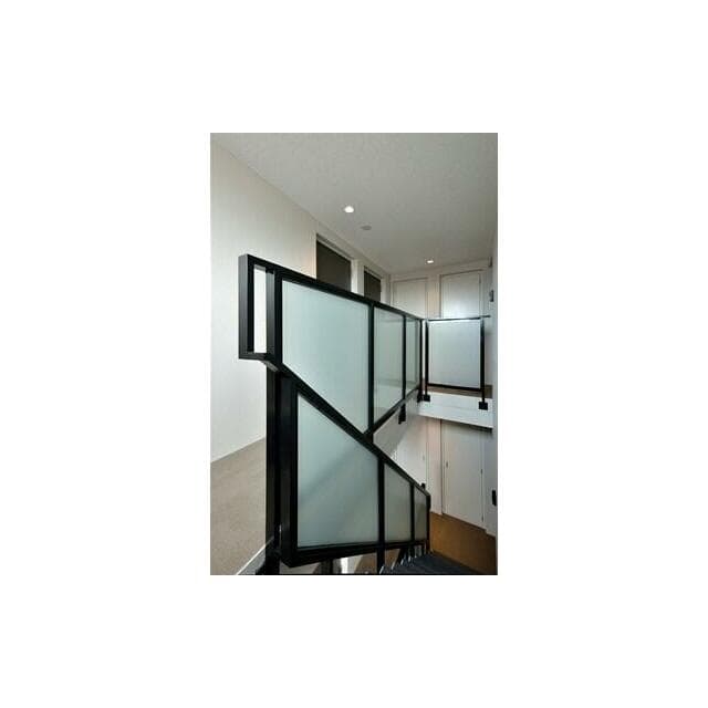 Room image 13