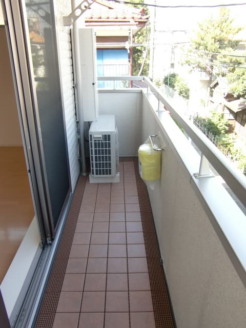 Room image 10
