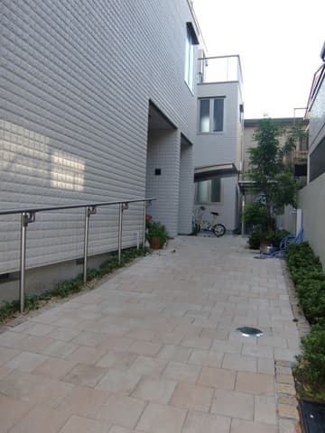Room image 12