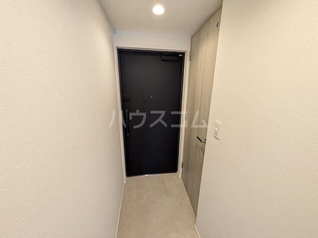 Room image 12