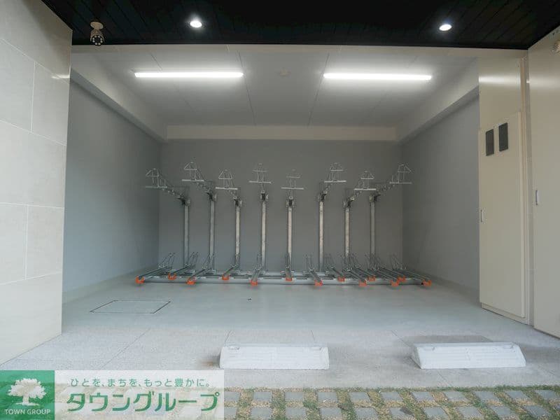 Room image 12