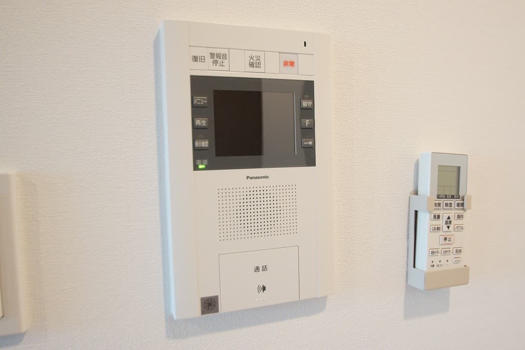 Room image 10