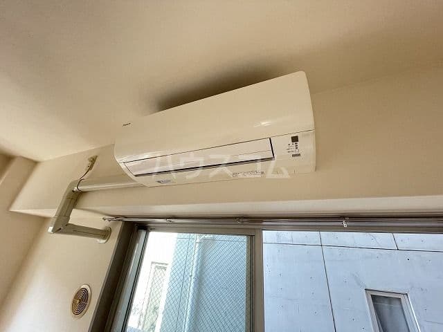 Room image 11