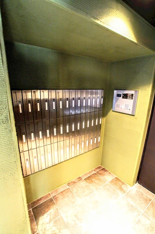 Room image 11