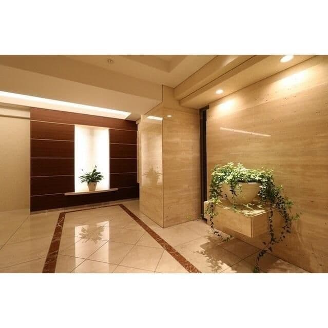 Room image 11