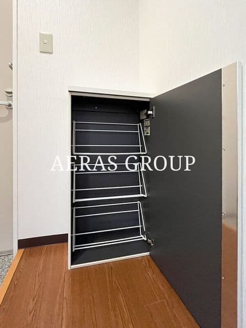 Room image 11
