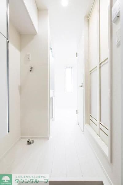 Room image 9