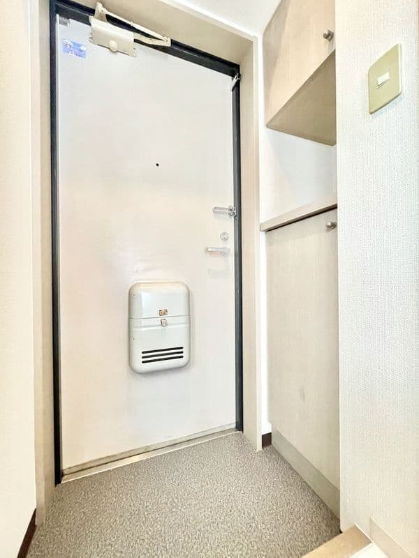 Room image 11