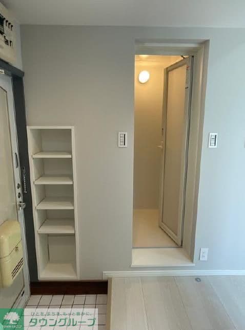 Room image 10