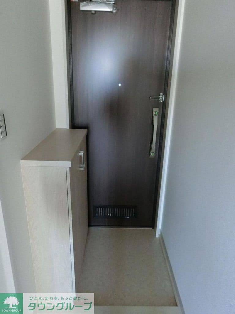 Room image 12