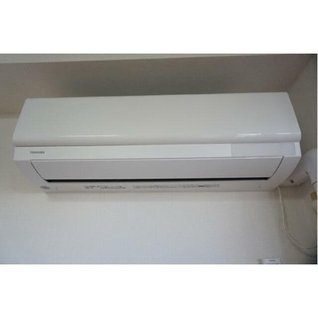 Room image 10