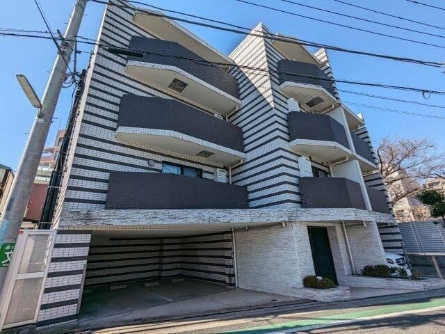 Main Image