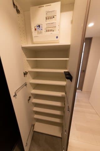 Room image 12