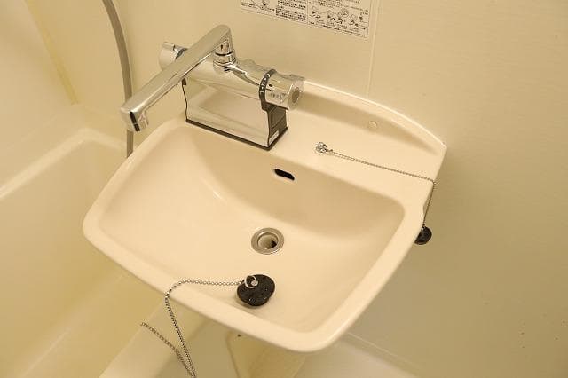 Room image 10