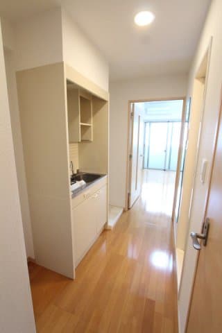 Room image 9