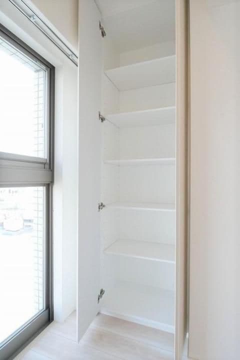 Room image 16