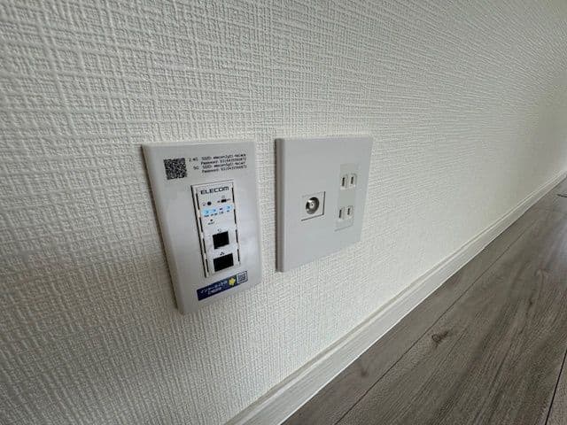 Room image 12