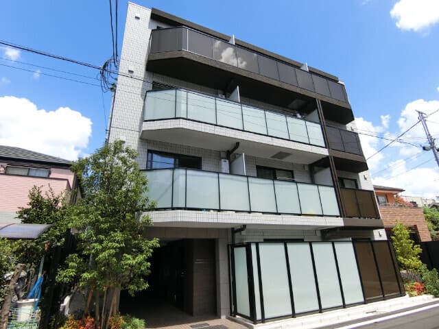 Main Image