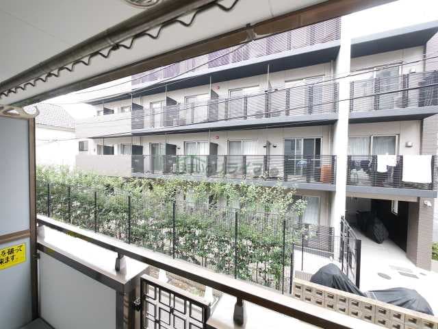 Room image 14