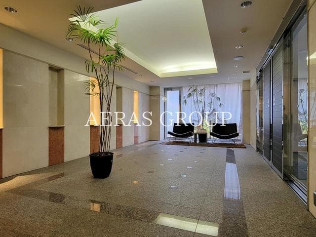 Room image 11